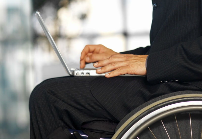 Niepełnosprawny przedsiębiorca - finansowanie | dotacje PFRON